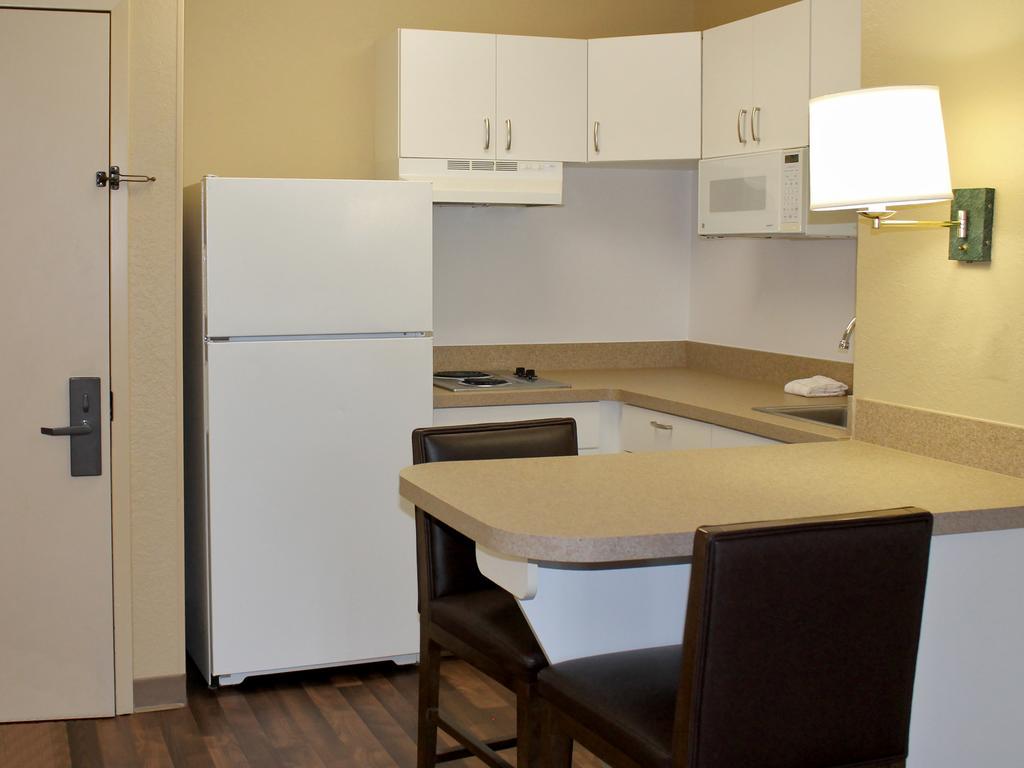 Extended Stay America Select Suites - Chicago - Westmont - Oak Brook Kültér fotó